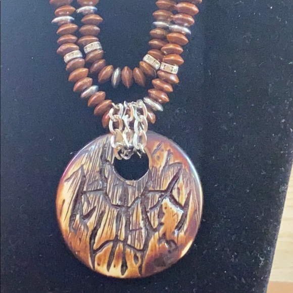 Cute new necklace! - Picture 2 of 5